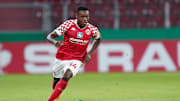Ridle Baku soll sich mit dem VfL Wolfsburg bereits einig sein