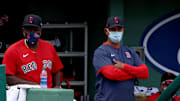 El manager Alex Cora tiene varias piezas latinas en el roster que le mantienen peleando el primer lugar de su división