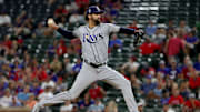 Chaz Roe seguirá con los Rays para la temporada 2020