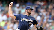 Texas Rangers v Milwaukee Brewers