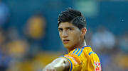 Alan Pulido en su época con Tigres