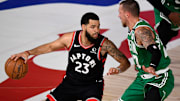 Fred VanVleet se queda en los Raptors 