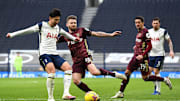 Tottenham Hotspur v Leeds United - Premier League