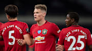 Tottenham Hotspur v Manchester United - Premier League