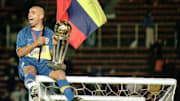 Toyota Cup - Serna ha sabido levantar títulos con Boca.