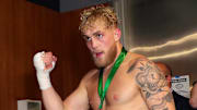 Jake Paul venció de manera contundente a Nate Robinson en una pelea de exhibición