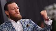 El irlandés Conor McGregor se retiró del boxeo el 6 de junio de 2020