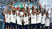 El seleccionado de los Estados Unidos celebrando el título de la CONCACAF Nations League.