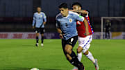 Suárez transformó un gol en el partido contra Chile