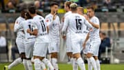 Die Gladbacher Startelf in Dortmund wird mit Spannung erwartet