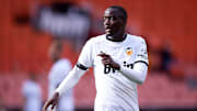 Jogadores do Valencia chegaram a deixar o campo contra o Cádiz