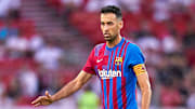 Busquets con el brazalete de capitán