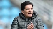 Hannover 96 wird sich von Kenan Kocak trennen. Dem 40-Jährigen winkt aber eine nette Abfindung. 