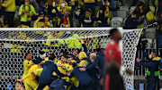 Los jugadores del Villarreal celebran su histórica Europa League