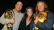  Kurt Angle fue dado de baja por la WWE
