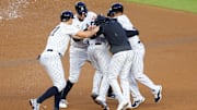 Los Yankees dejaron en el terreno a los Nacionales en el inning 11