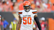 Former Cleveland Browns DL Chris Smith has signed with the Carolina Panthers.