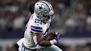 Dallas Cowboys running back Ezekiel Elliott
