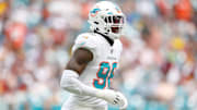 The Kansas City Chiefs have signed free agent DE Taco Charlton