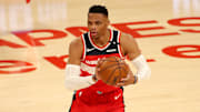 Russell Westbrook es el nuevo armador de los Lakers