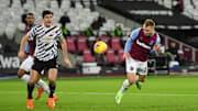 Manchester United e West Ham se enfrentam pela Premier League. 