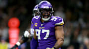 Free agent DE Everson Griffen is reportedly drawing interest from the Arizona Cardinals. 