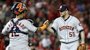 The catcher is returning to the Astros.