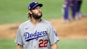 Clayton Kershaw está ganando un salario de $31 millones con los Dodgers este año