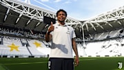 Weston McKennie posiert im Juventus-Stadium