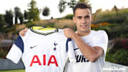Reguilón con el jersey del Tottenham