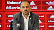 O diretor colorado adiantou que o clube chegou a acordos com Edenilson e Galhardo. D'Alessandro é o próximo da lista.