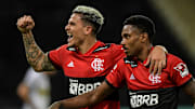 Flamengo venceu Volta Redonda por 2 a 1