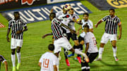 Fluminense e Vasco fizeram clássico bem abaixo da média