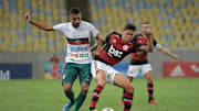 Portuguesa e Flamengo se enfrentam na noite deste sábado (17). 