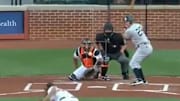 LeMahieu descargó su primer jonrón de la campaña en su primer turno ante los Orioles