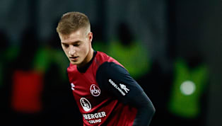 St. Pauli Diese Aufstellung schickt unser Cheftrainer Jos #Luhukay heute gegen den @1_fc_nuernberg auf den Rasen. Himmelmann Østigård Knoll Miyaichi Buballa...