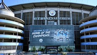 Jetzt ist es raus. Mal wieder haben die Trikot-Leaker zugeschlagen - und die neuen Shirts des amtierenden englischen Meisters (und designierten Vize-Meisters...