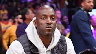 Am Samstagnachmittag startet die Bundesliga nach langem Warten endlich wieder in den Rest der Saison und damit auch schon in die heiße Phase. Neun Partien vor...