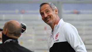 Inmitten von vier aufeinanderfolgenden englischen Wochen empfängt Eintracht Frankfurt am Samstag den FSV Mainz. Auf der Pressekonferenz vor dem Spiel kündigte...