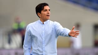 H96 Zeit für unsere #Startelf: Mit diesen elf Spielern gehen wir ins Duell mit dem @FCH1846. ? #H96FCH #H96 #NiemalsAllein ⚫️⚪️? pic.twitter.com/3vTJO0nH2q —...