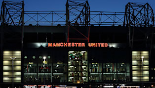 Kommen in der Premier League die Stehplätze zurück? Manchester United hat die Erlaubnis erhalten, im Old Trafford für 1.500 Fans einen Abschnitt mit...