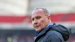 Bis vor kurzem schien es so, dass sich der Fußball tatsächlich auf seine "Sonderrolle" berufen könnte, um den Spielbetrieb zumindest in den Profi-Ligen bald...