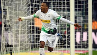 23 Millionen Euro hatte Alassane Plea gekostet, als er 2018 von OGC Nizza zu ​Borussia Mönchengladbach wechselte. Heute ist allein sein Marktwert höher, als...