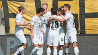 ​FC St. Pauli ​ Hier ist unsere Startelf für das Heimspiel gegen den @SV_Sandhausen! Himmelmann Østigård Knoll Gyökeres Miyaichi Dæhli Buballa Penney Sobota...