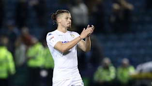 ​Noel Whelan has admitted he prefers seeing Kalvin Phillips play instead of Adam Forshaw in the Leeds United midfield. The 23-year-old has been impressive in...