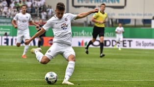 ​​Erzgebirge Aue hat den Vertrag von Tom Baumgart vorzeitig verlängert. Wie der 21-Jährige per Videobotschaft am Donnerstag bekannt gab, unterschrieb er ein...