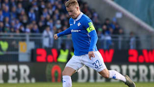 ​SV Darmstadt 98 In gut einer Stunde geht es los, hier kommt die Startelf! Im Vergleich zu #KSVSVD gibt es einen Wechsel: Stark rückt für Paik in die...