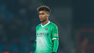 ​Verliert ​Hannover 96 im Sommer seinen wertvollsten Spieler? Eigengewächs Linton Maina könnte seine Zelte beim Zweitligisten abbrechen und in die ​Bundesliga...