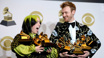 Billie Eilish ganó cuatro de los Grammys más importantes