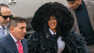 Cardi B llegando a la Corte en EEUU